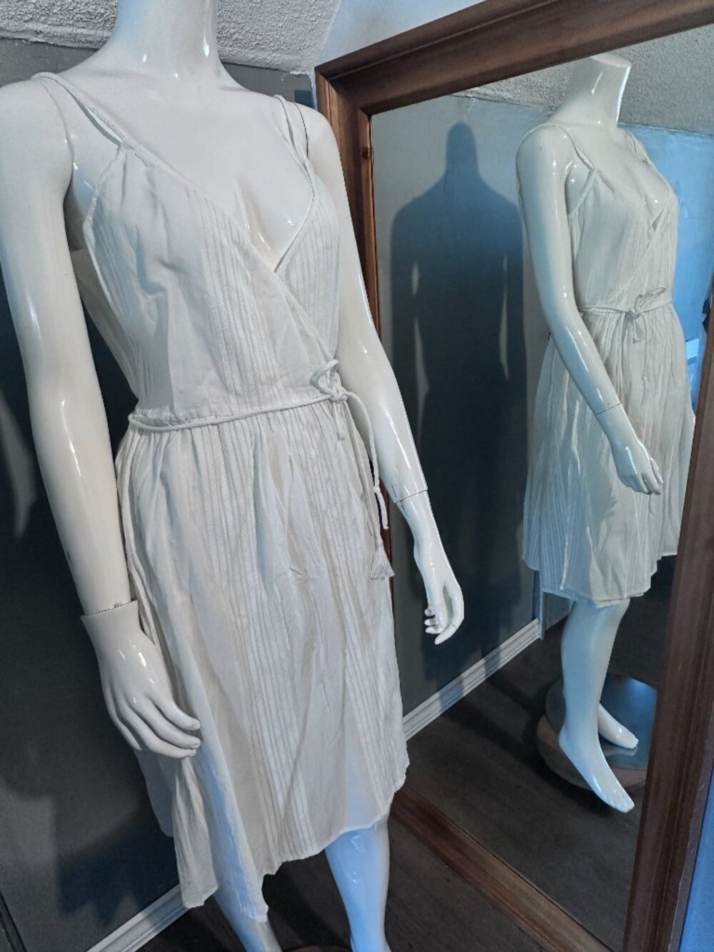 Madewell White Spaghetti Strap Wrap Dress Size M Tie Waist - Picture 2 of 5